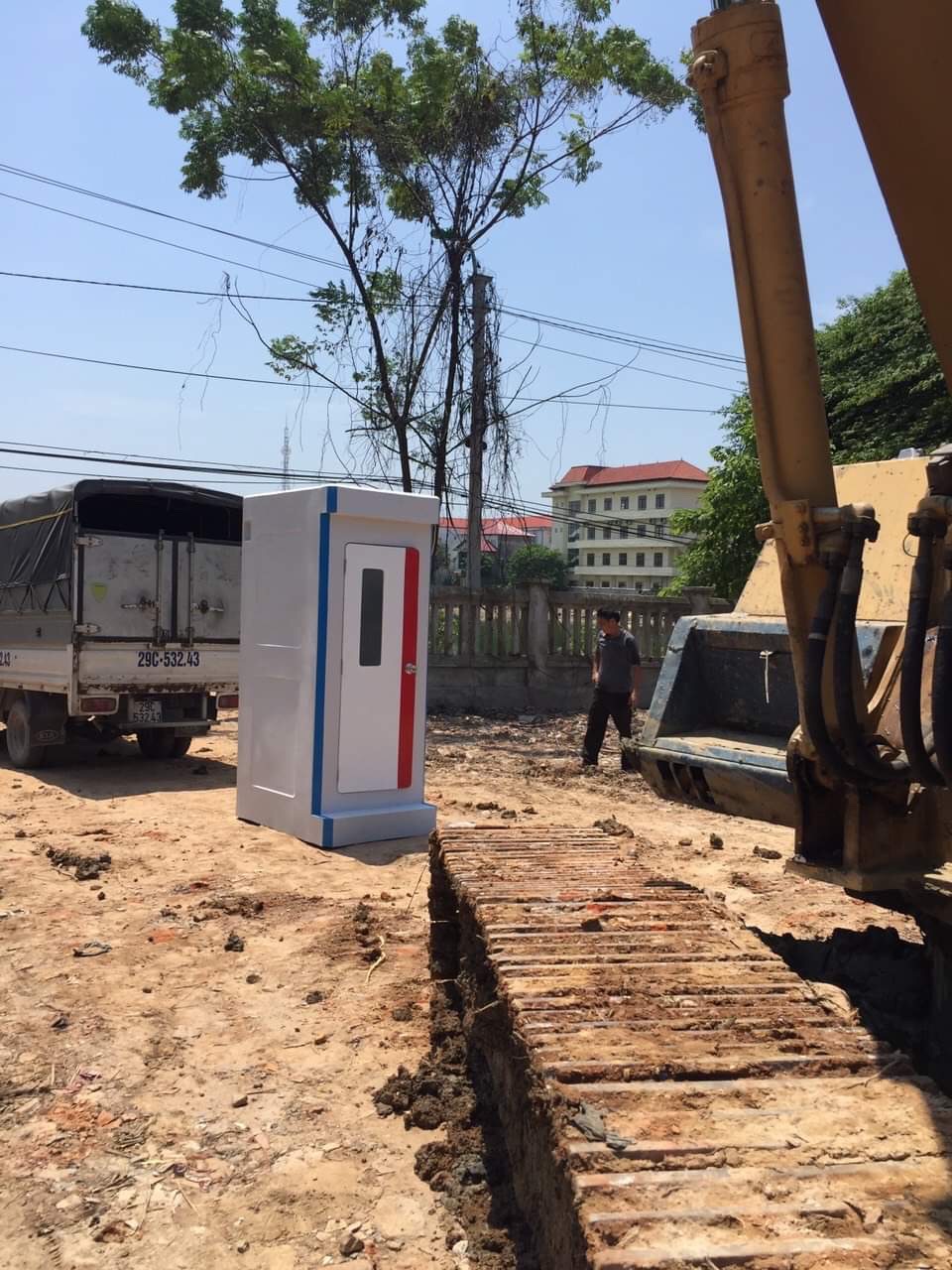 Bán nhà vệ sinh di động chất lượng cao, giá cạnh tranh